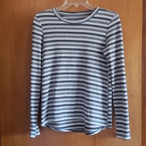 American Eagle womens long sleeve top